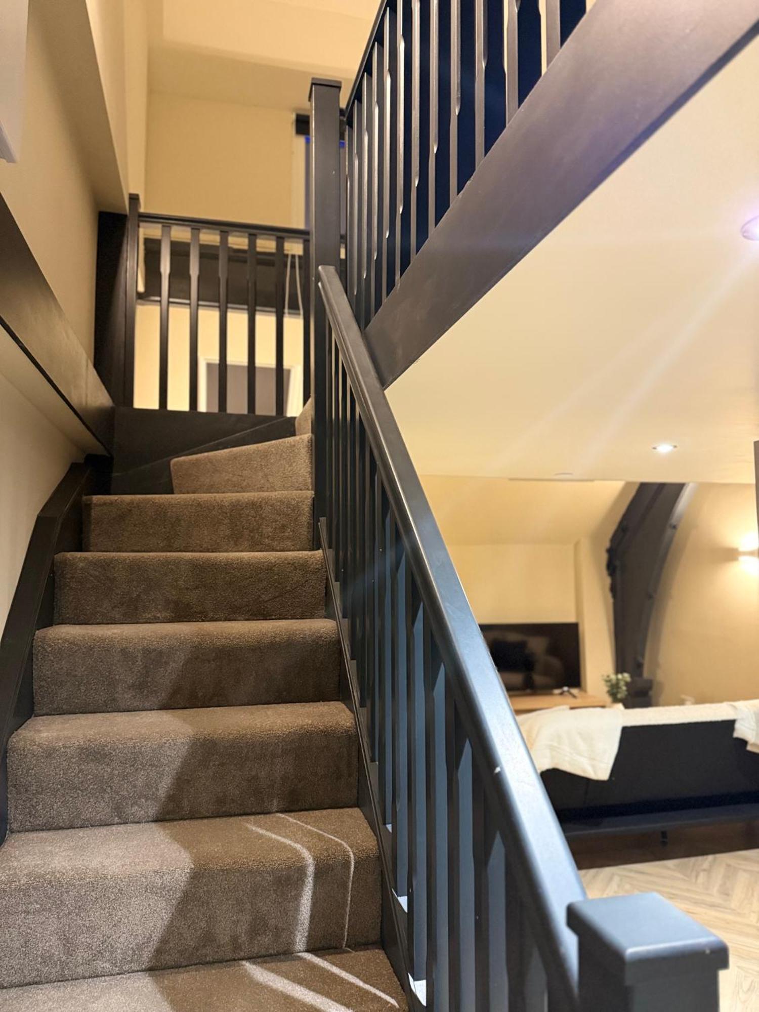 Cosy Mezzanine Apartment Leeds City Centre Exterior foto